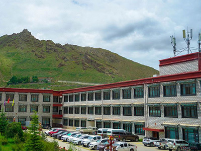 日喀则喜嘎央恰大酒店 日喀则喜嘎央恰大酒店