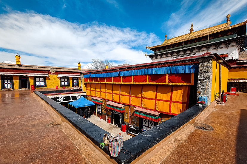 タントク寺（昌珠寺）