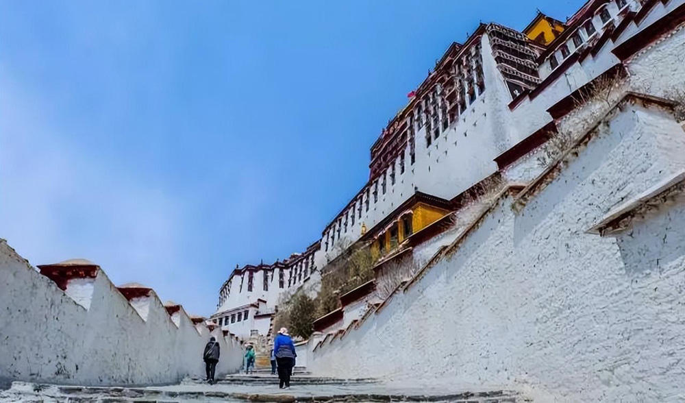 チベットラサ ポタラ宮