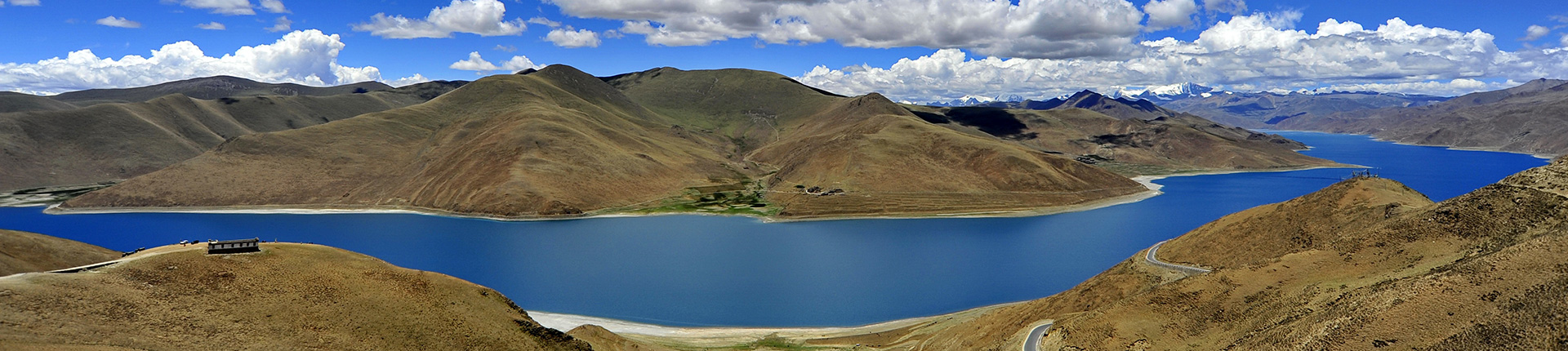 チベット ヤムドォク湖（羊卓雍措）