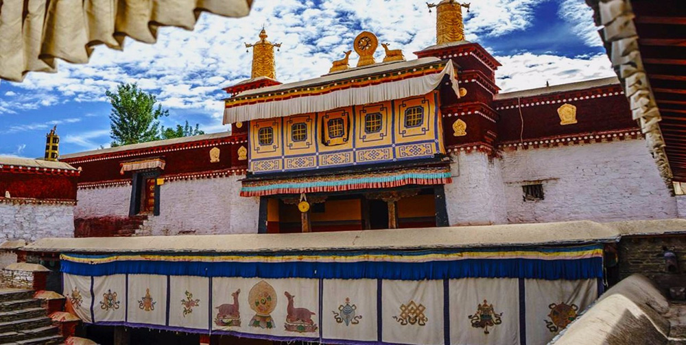 チベット タントク寺（昌珠寺）