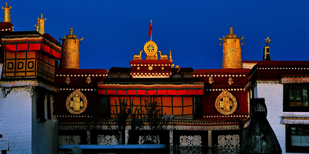 チベットラサ ジョカン寺（大昭寺）