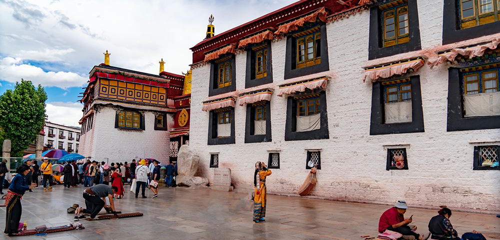 チベットラサ ジョカン寺（大昭寺）