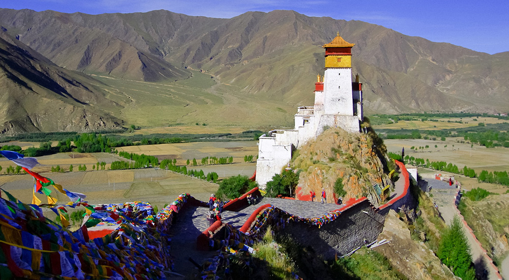 チベット ヨンブ･ラカン（雍布拉康）