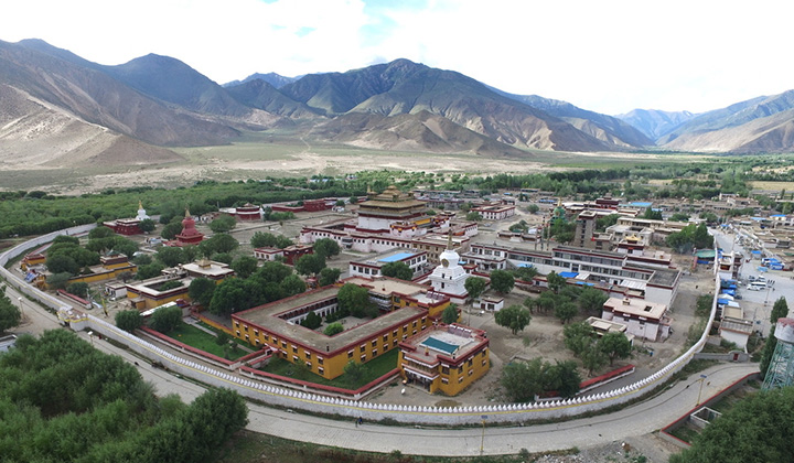 チベット　ツェタン　サムイェ・ゴンパ（桑耶寺）
